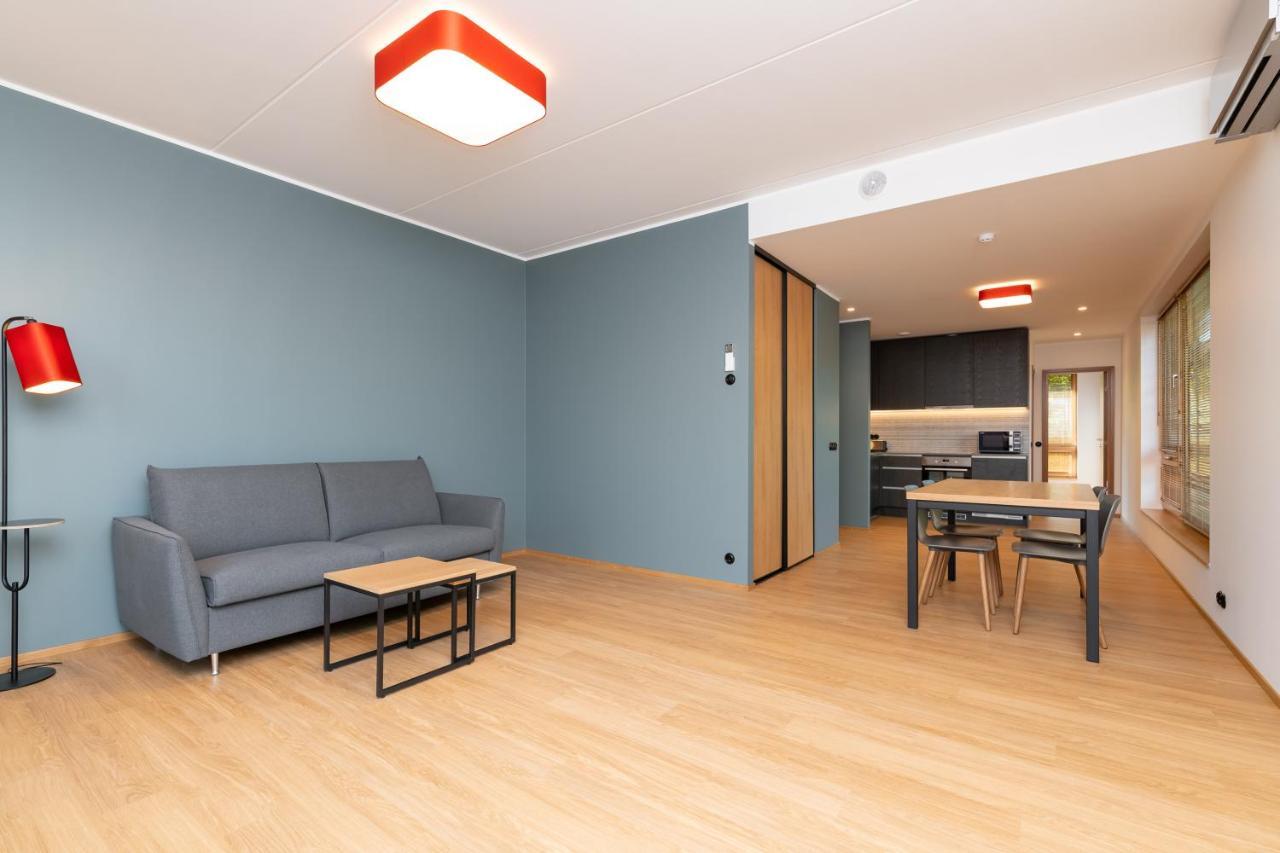 Self-Check-In Spacious 1 Bedroom Apartment With Free Parking ทาลลินน์ ภายนอก รูปภาพ