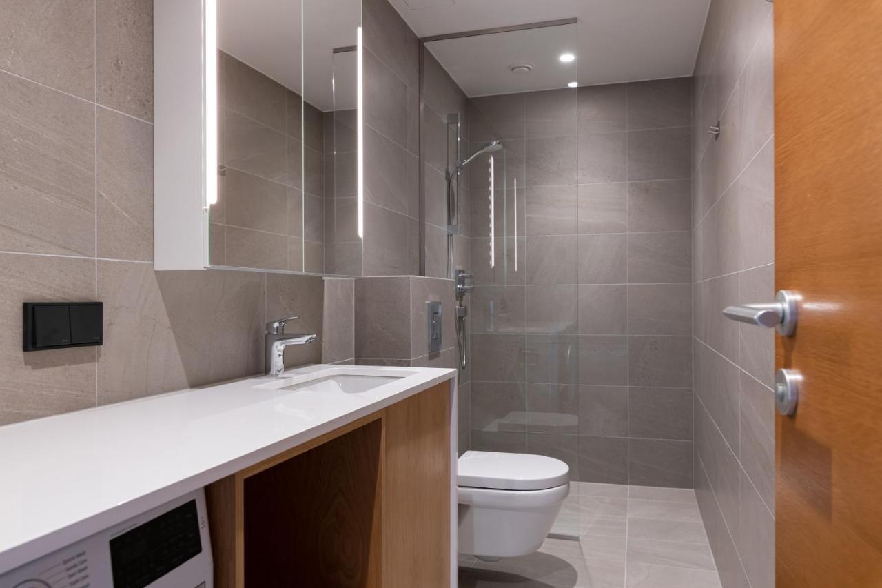 Self-Check-In Spacious 1 Bedroom Apartment With Free Parking ทาลลินน์ ภายนอก รูปภาพ